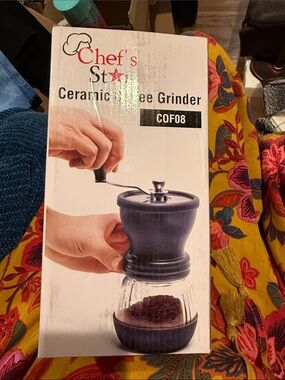 Ceramic Coffee Grinder in Black
